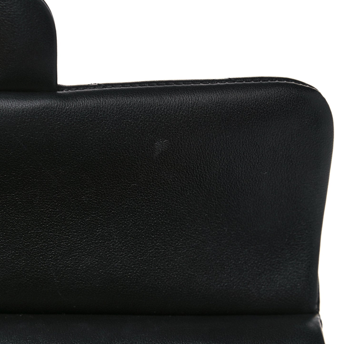 Calfskin Quilted Small Lady Handle Clutch With Chain Black
