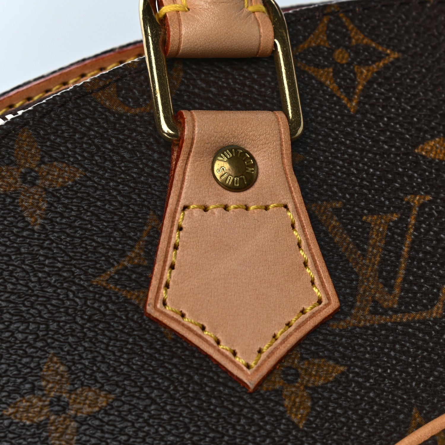 Louis Vuitton Monogram Ellipse MM 25 of 25