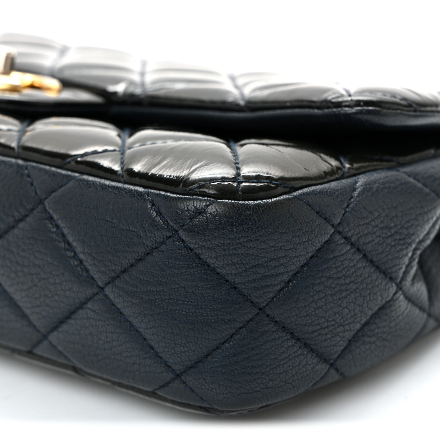 Chanel Patent Goatskin Quilted Medium CC Eyelet Flap Blue 10 of 10