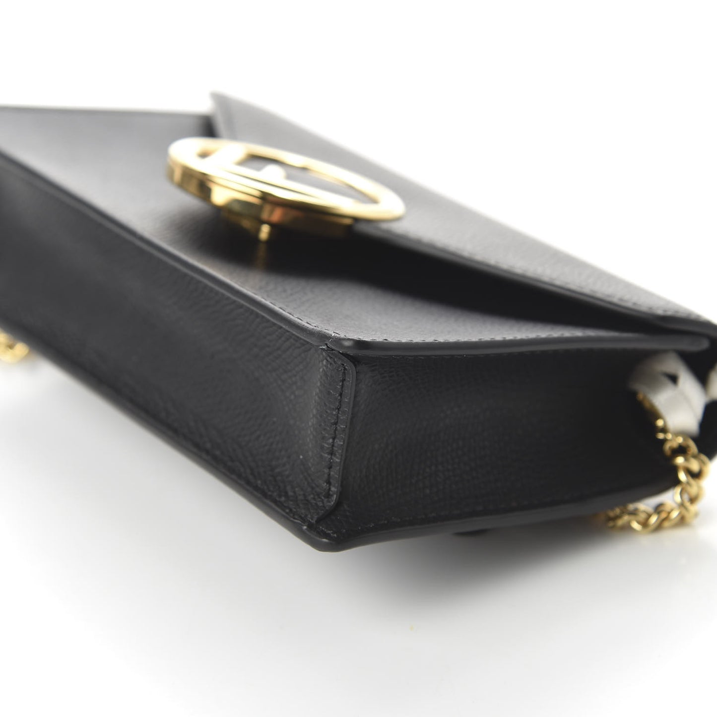 Vitello Cruise F is Fendi Envelope Belt Bag Black