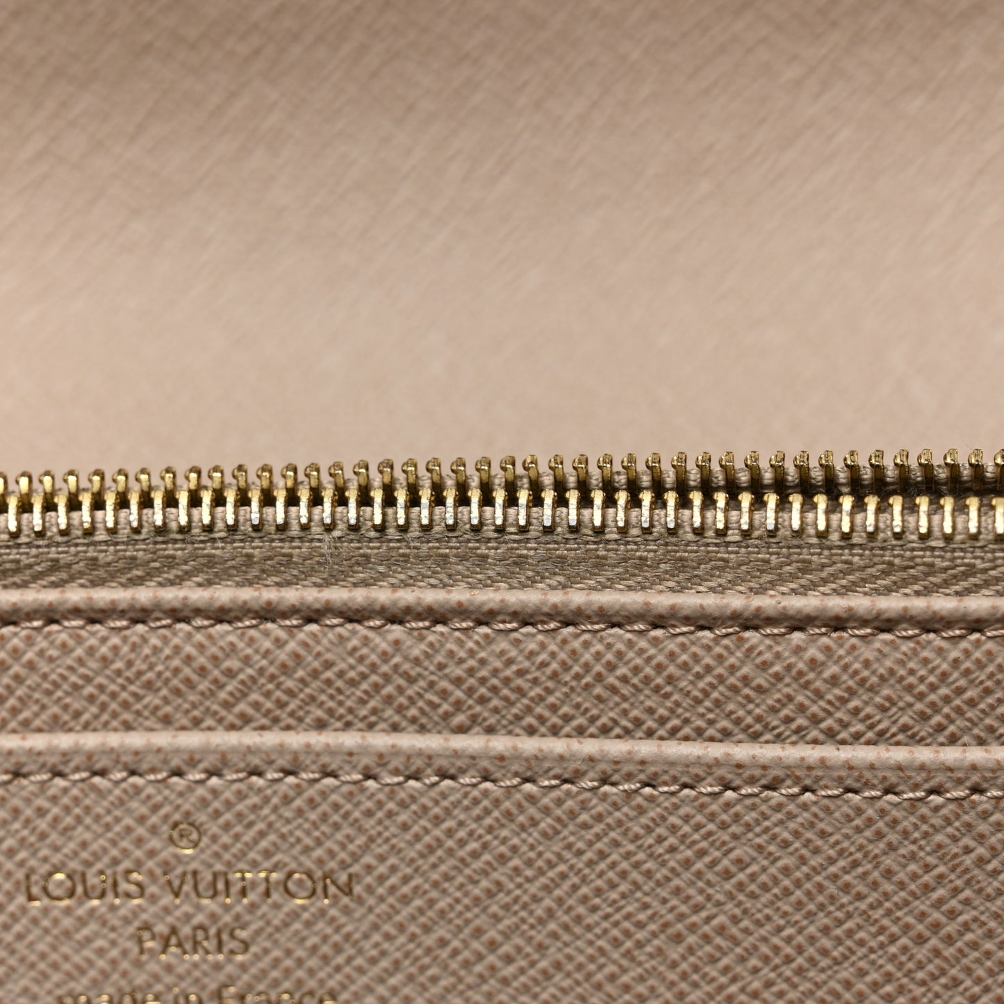 Epi Twist Wallet Galet