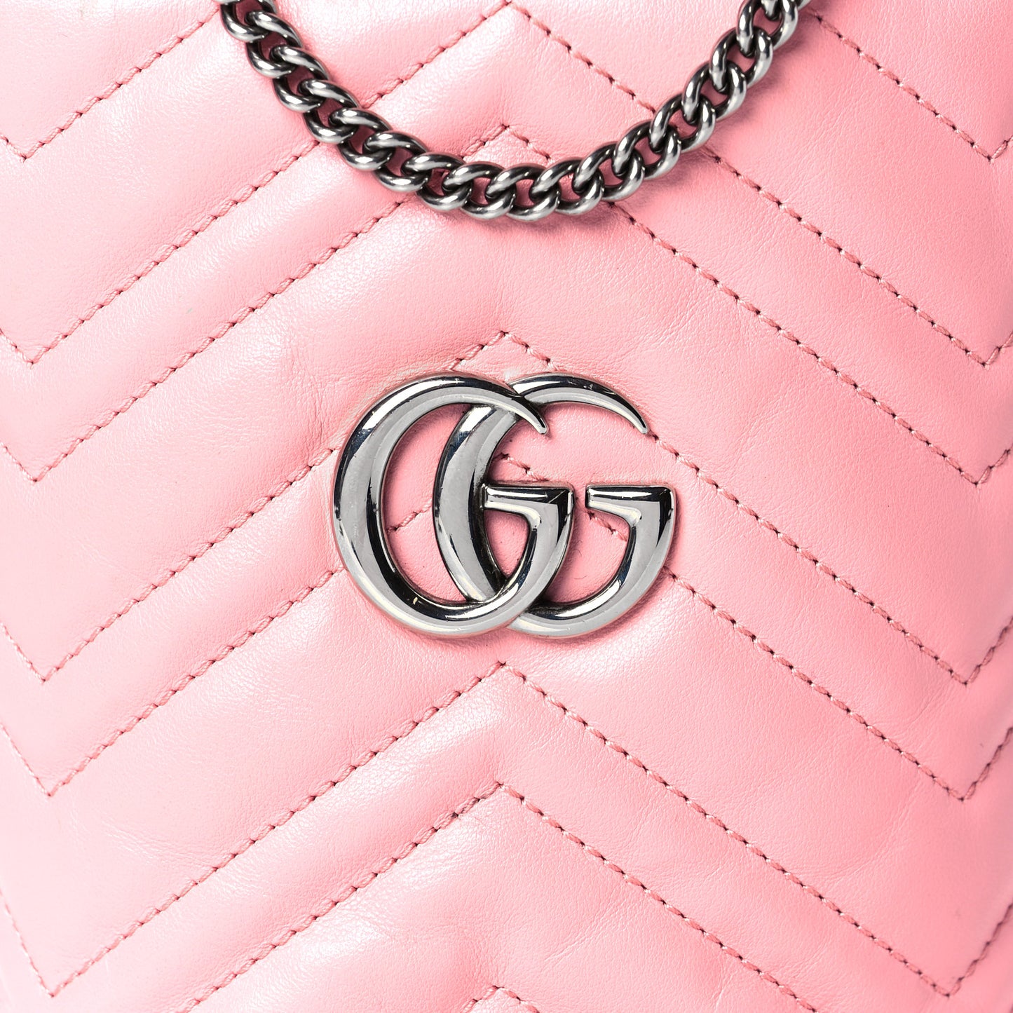 Calfskin Matelasse Mini GG Marmont 2.0 Bucket Bag Wild Rose