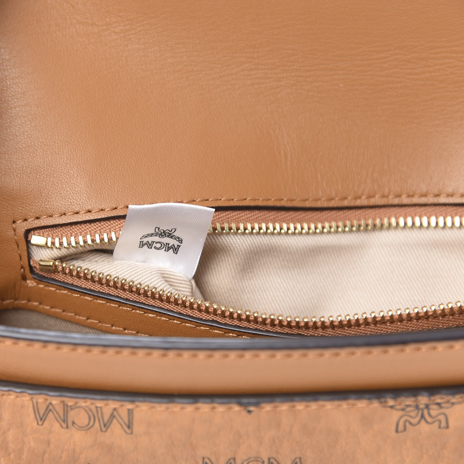 MCM Visetos Millie Wallet On Chain Cognac 7 of 10