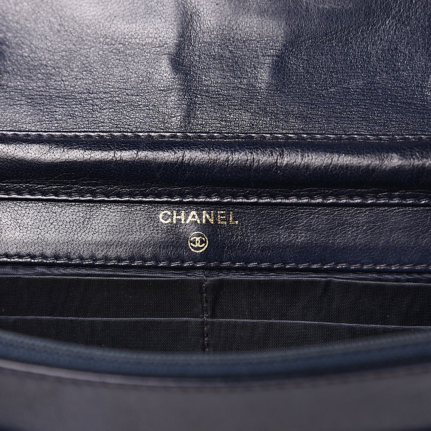Denim Timeless CC Wallet on Chain WOC Blue