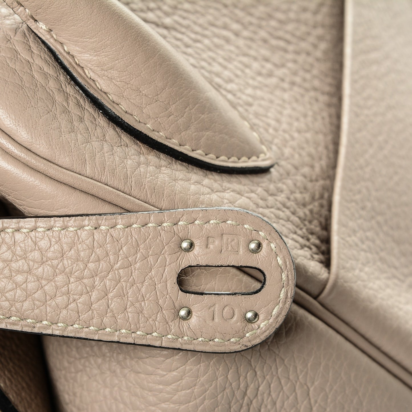 Taurillon Clemence Lindy 34 Gris Tourterelle