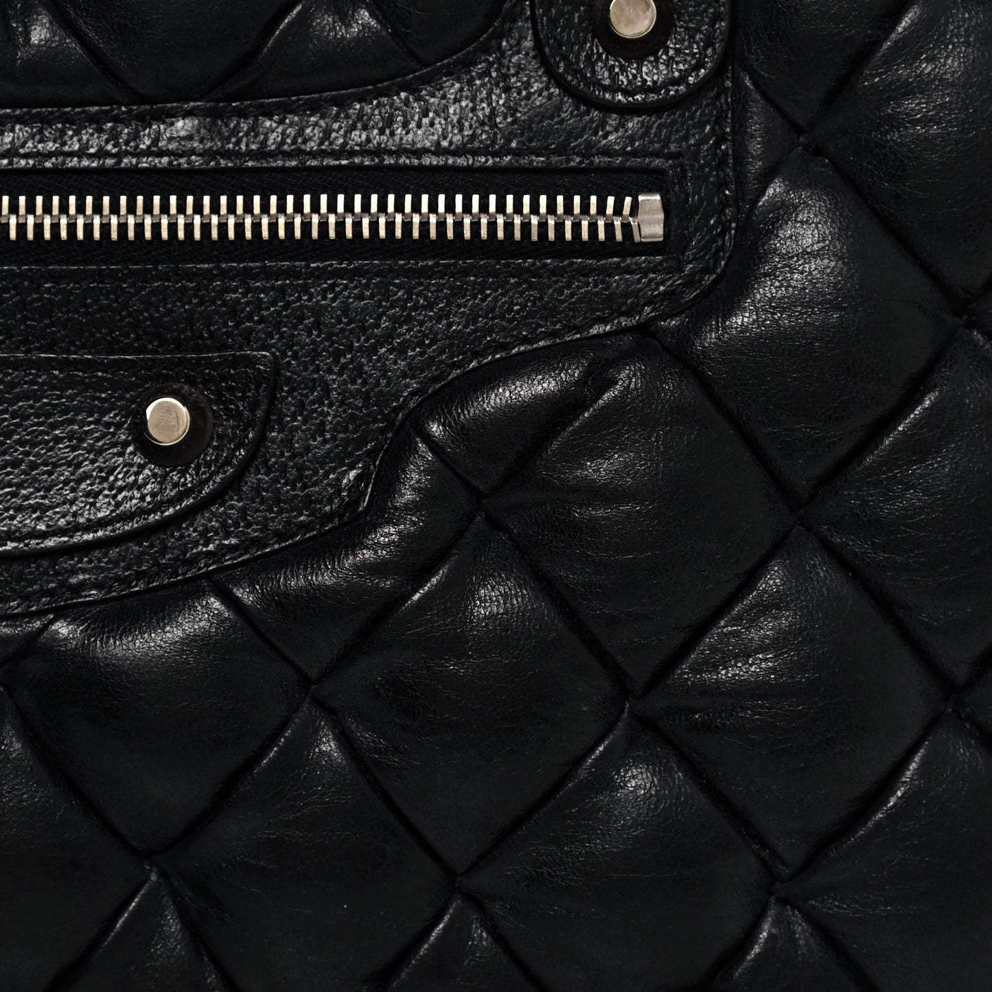 Chevre Quilted Matelasse MM Black