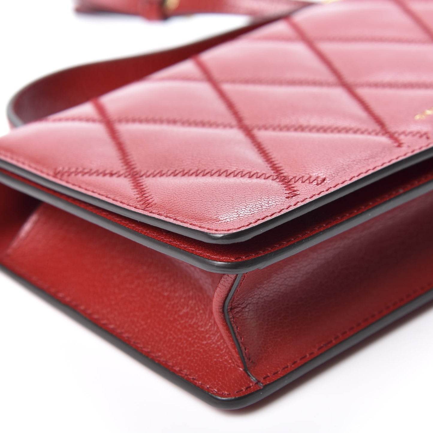 Goatskin Quilted GV3 Strap Wallet Vermillon
