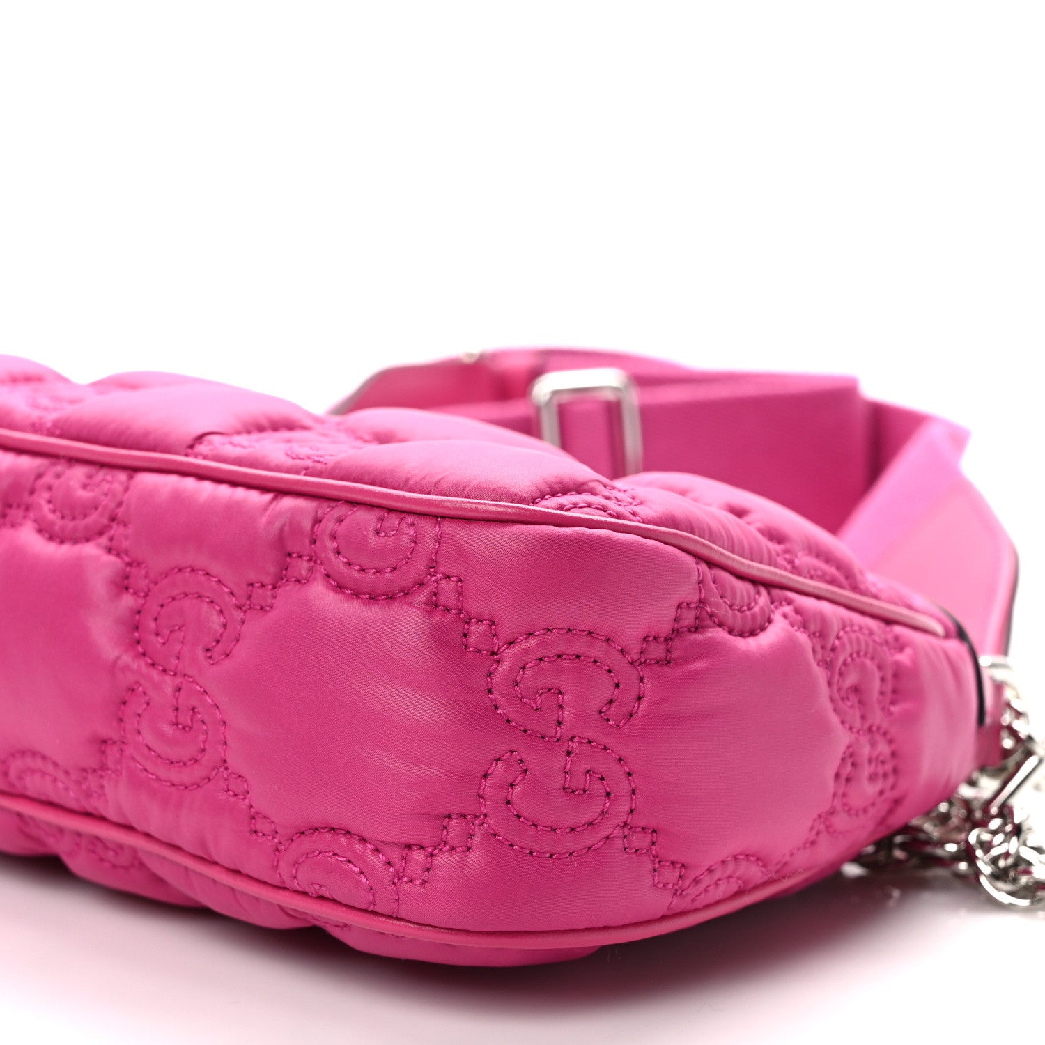 Gucci Nylon Calfskin Enamel GG Matelasse Chain Handbag Lovely 7 of 8