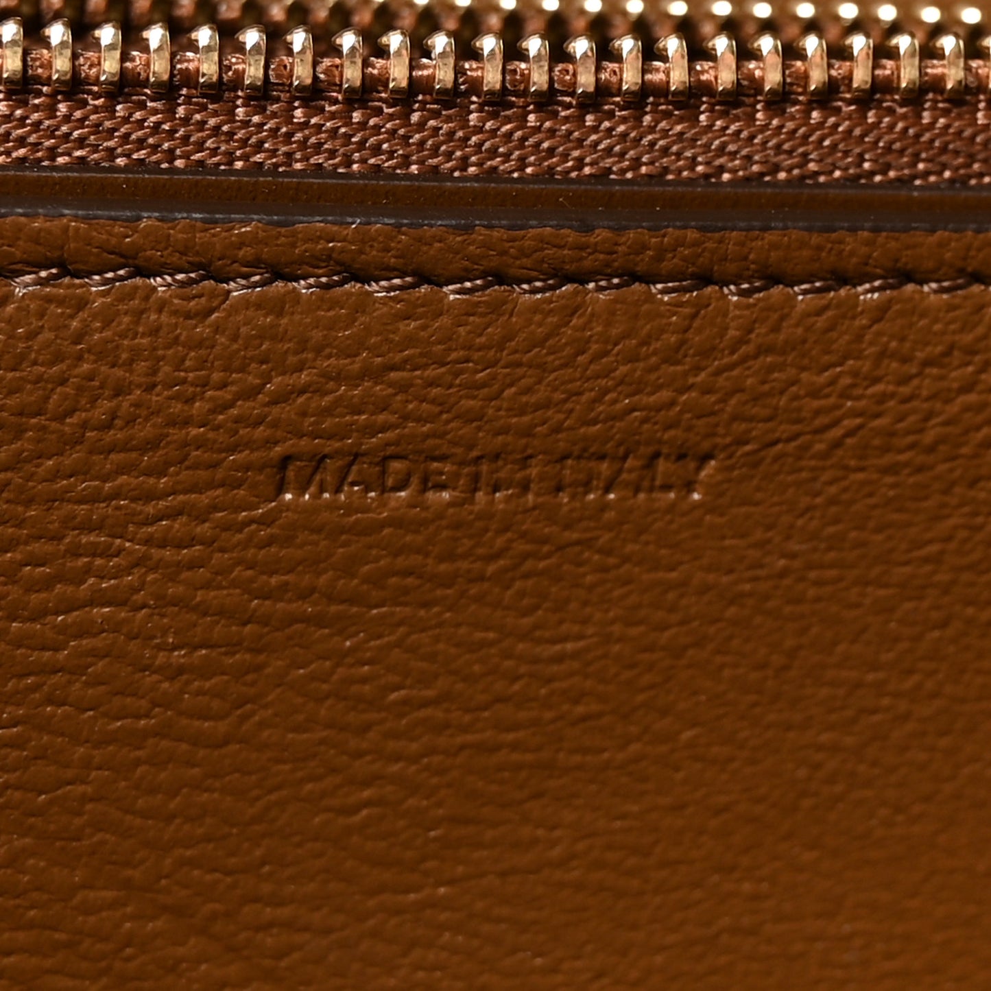 Box Calfskin Medium Classic Box Flap Bag Camel