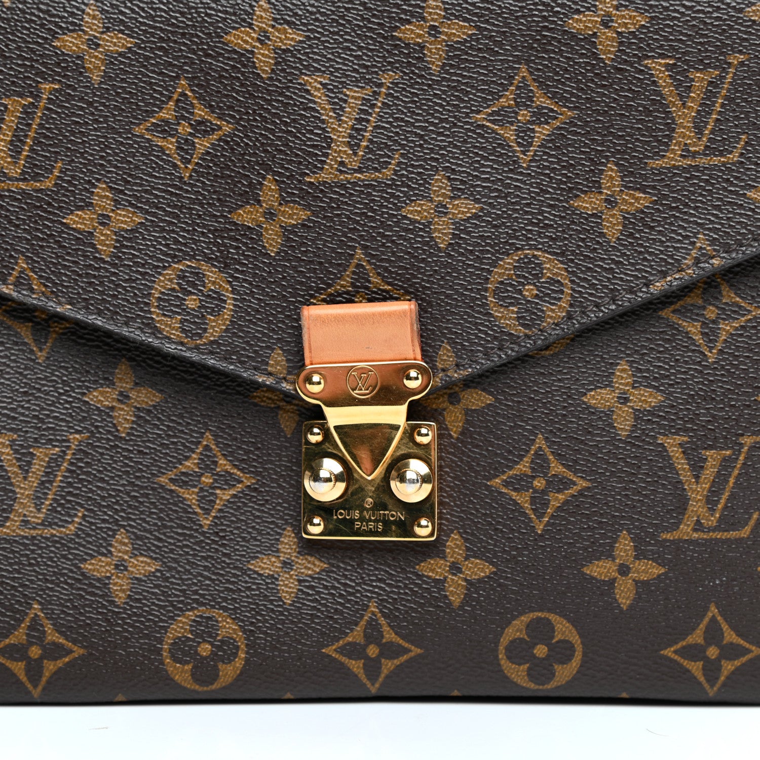 Louis Vuitton Monogram Pochette Metis 17 of 17