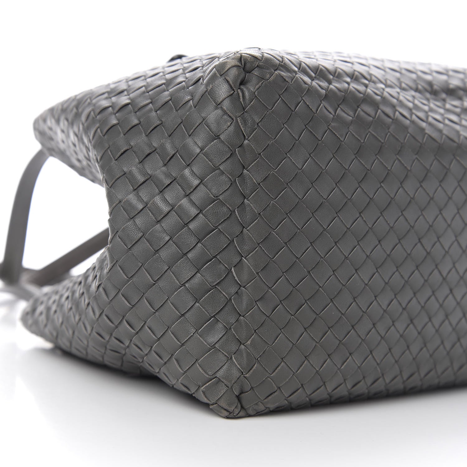 Bottega Veneta Nappa Intrecciato Medium Seamless Tote Light Grey 7 of 9