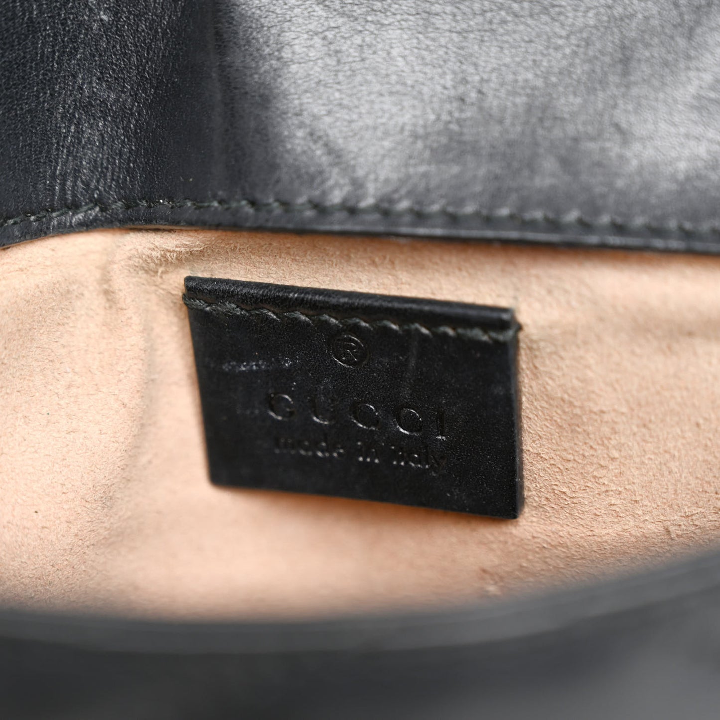 Calfskin Matelasse Super Mini GG Marmont Shoulder Bag Black