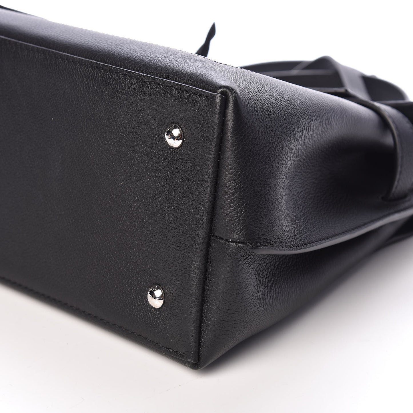 Soft Calfskin Lockme Ever Black
