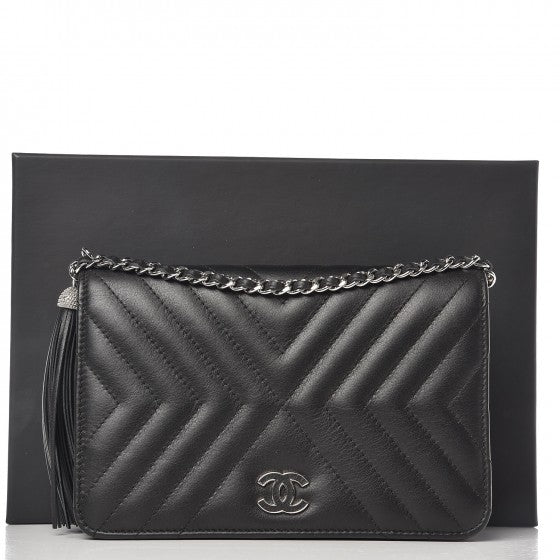 Calfskin Chevron Quilted Tassel Wallet On Chain Black