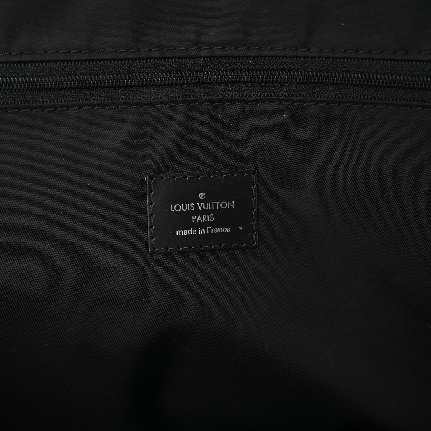 Louis Vuitton Damier Graphite Neo Eole 65 6 of 10