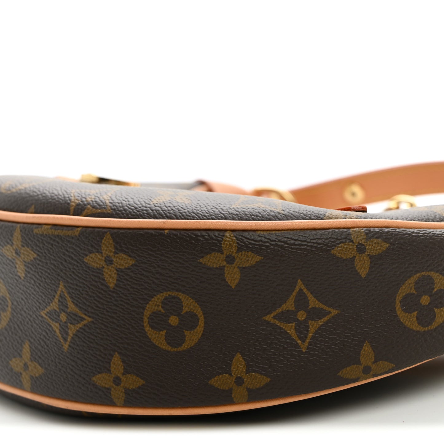 Monogram Loop