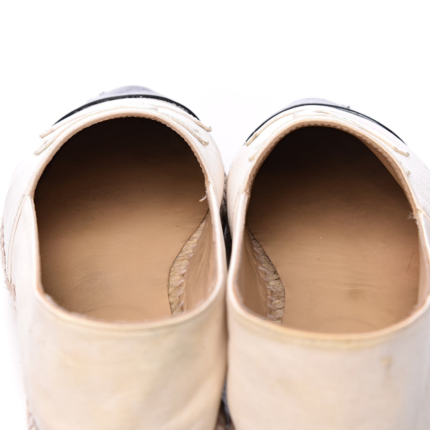 Lambskin CC Espadrilles 38 White Black