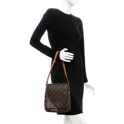 Louis Vuitton Monogram Musette Salsa 2 of 8