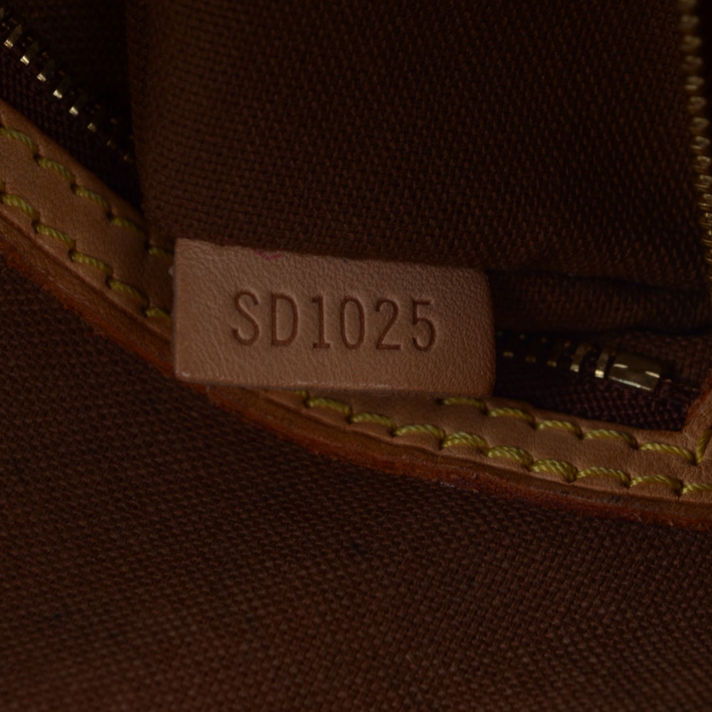 Monogram Batignolles Horizontal
