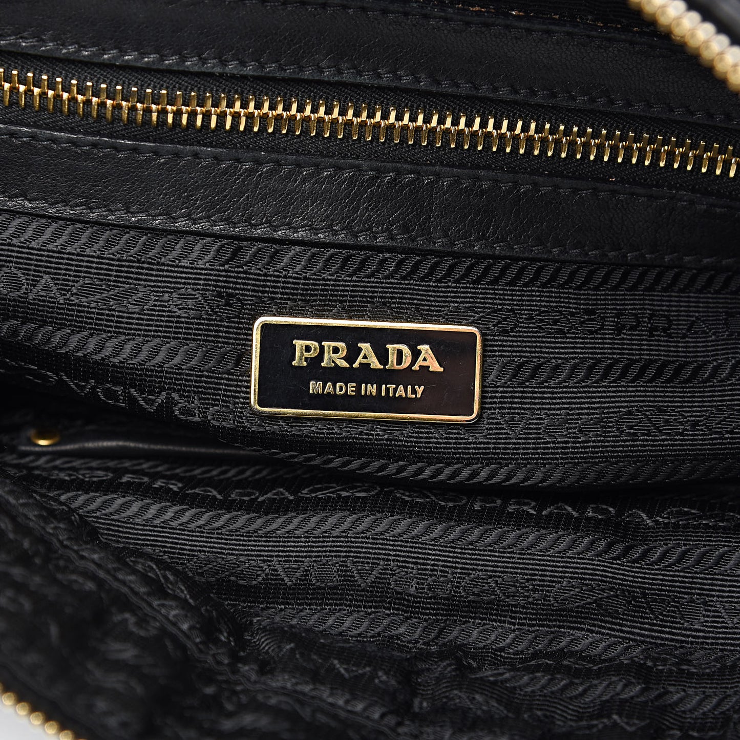 Nappa Gaufre Messenger Tote Black
