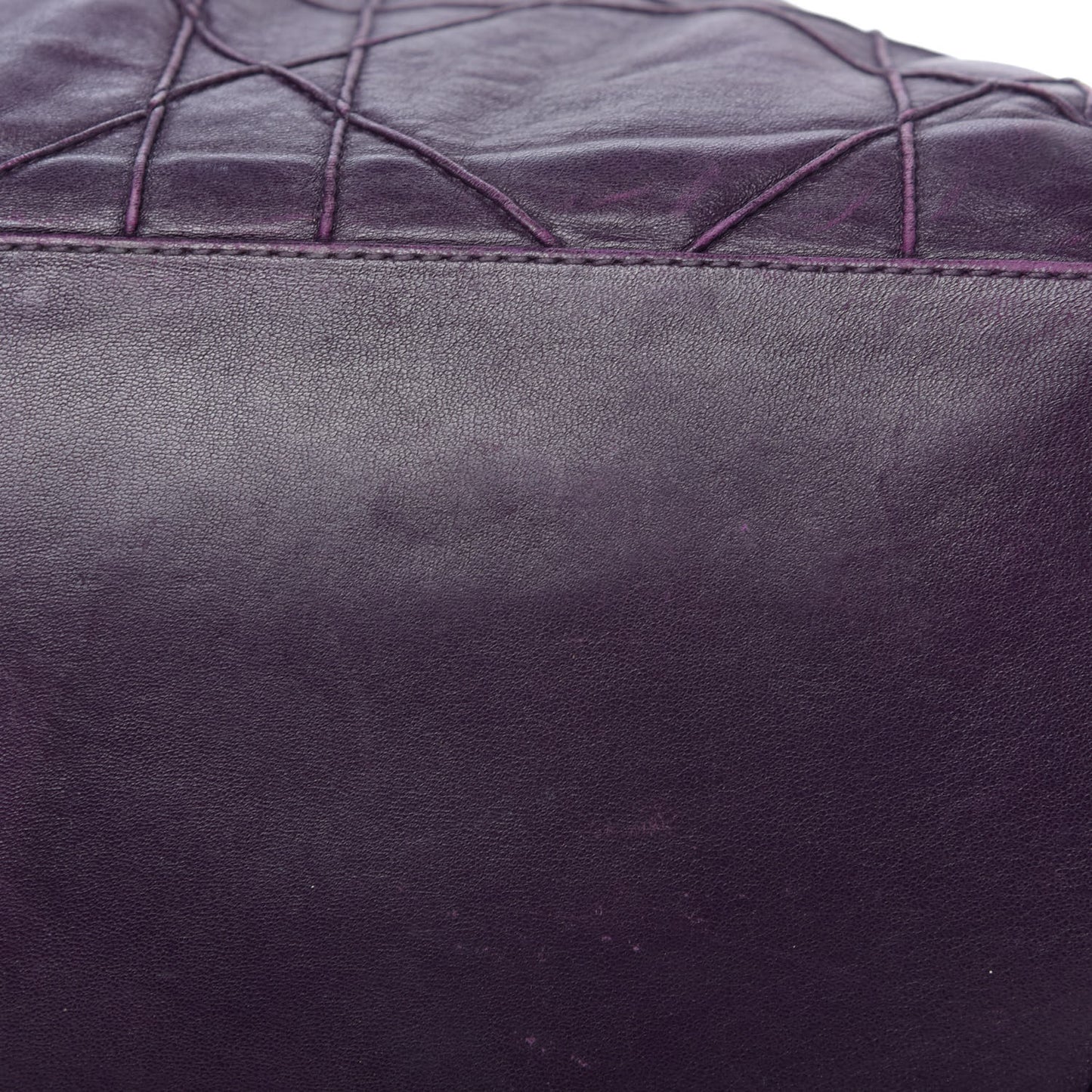 Lambskin Cannage Medium Le Trente Tote Purple