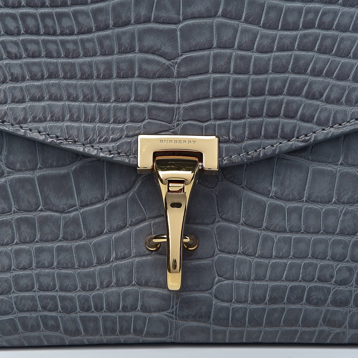 Alligator Small Macken Crossbody Bag Grey