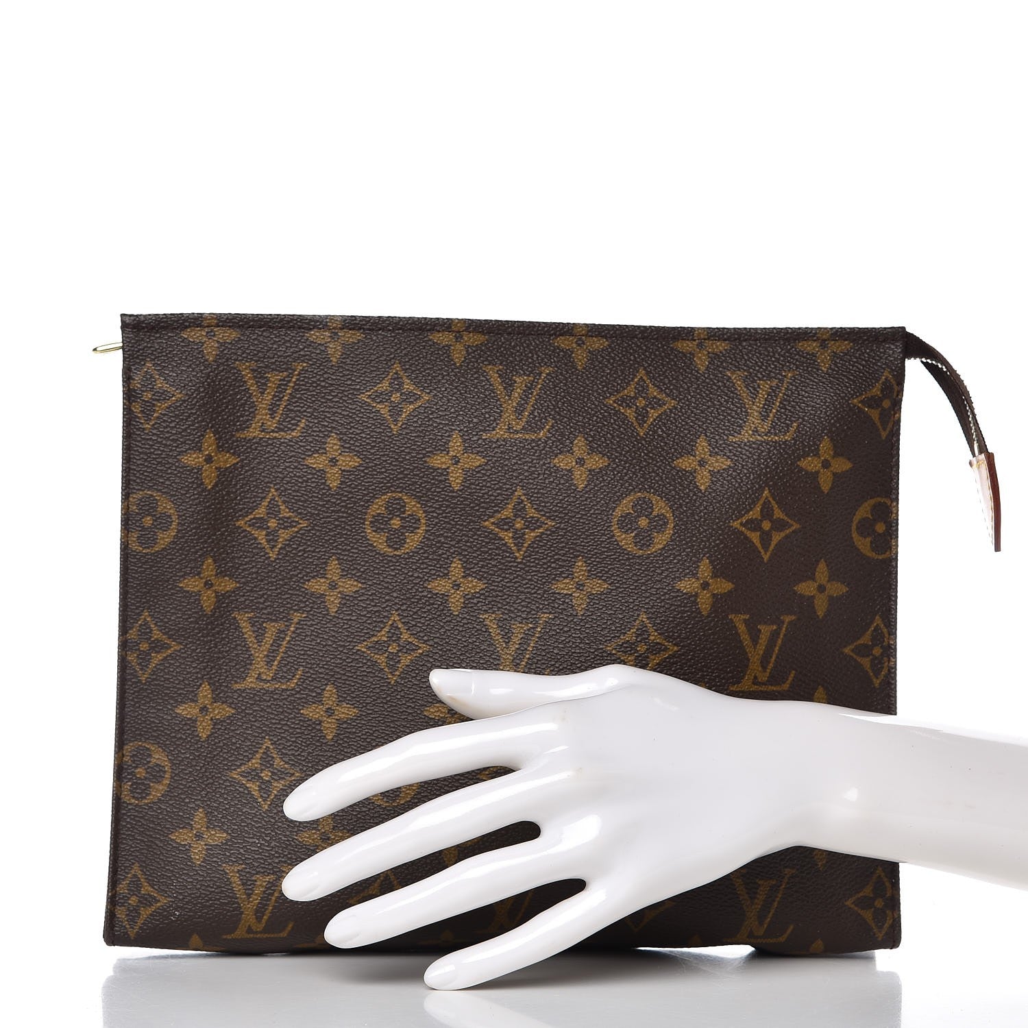 Louis Vuitton Monogram Toiletry Pouch 26 2 of 10