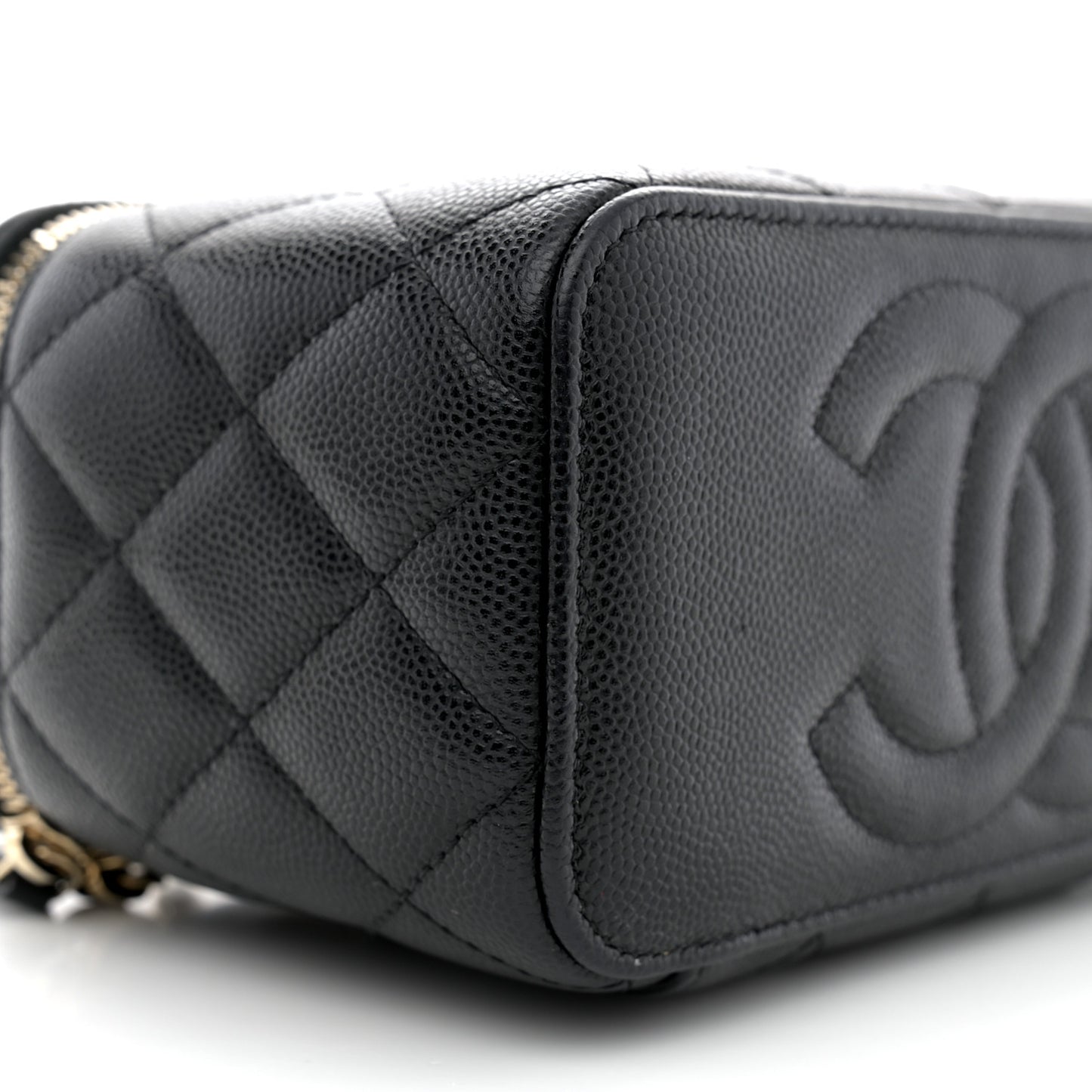 Caviar Quilted Small Vanity Case With Chain Black