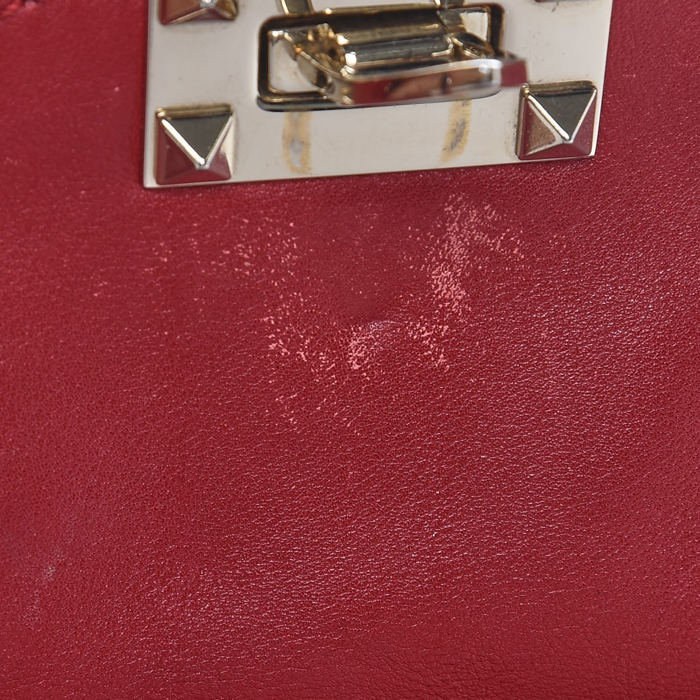 Vitello Medium Rockstud Tote Rosso Valentino