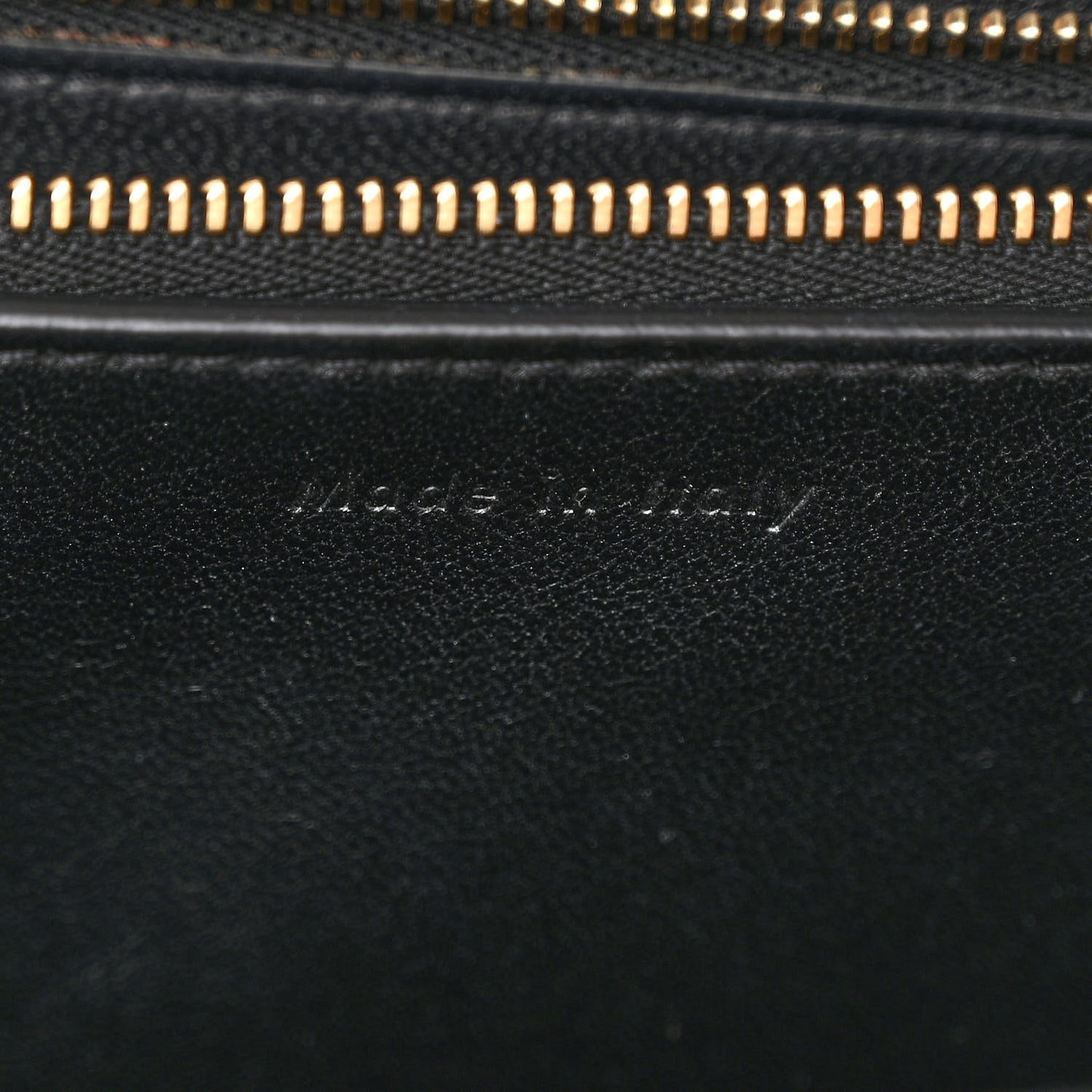 Box Calfskin Medium Classic Box Flap Bag Black