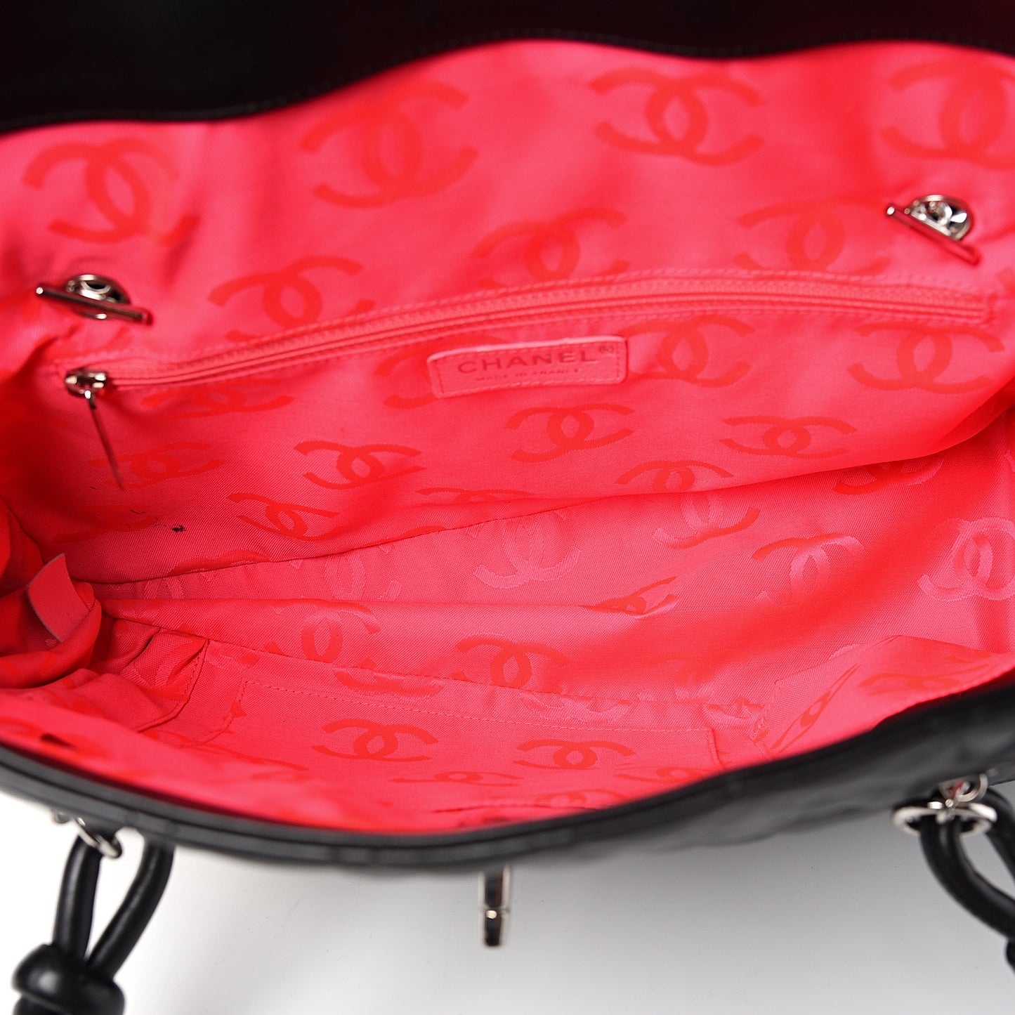 Calfskin Quilted Large Cambon Flap Black White