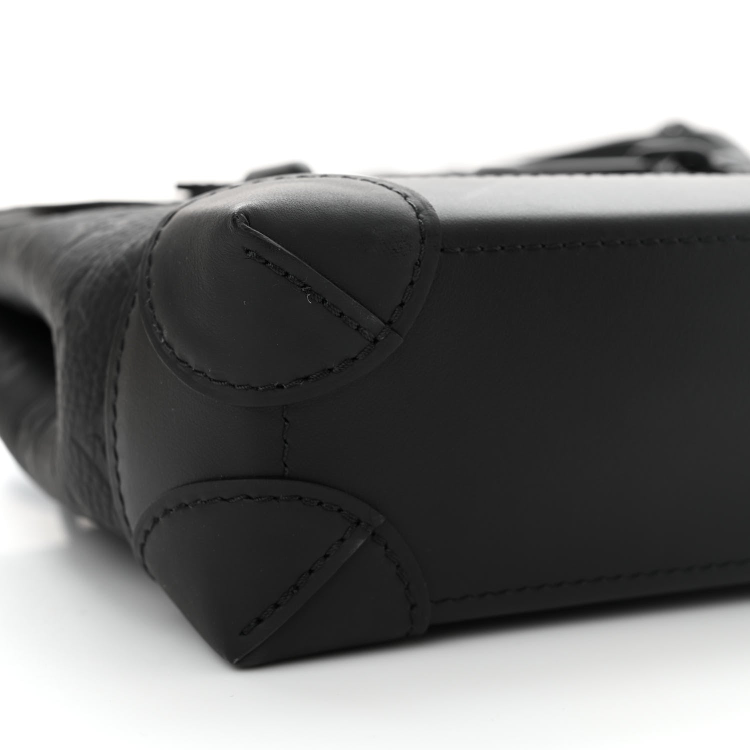 Louis Vuitton Taurillon Monogram Steamer PM NM Black 8 of 9