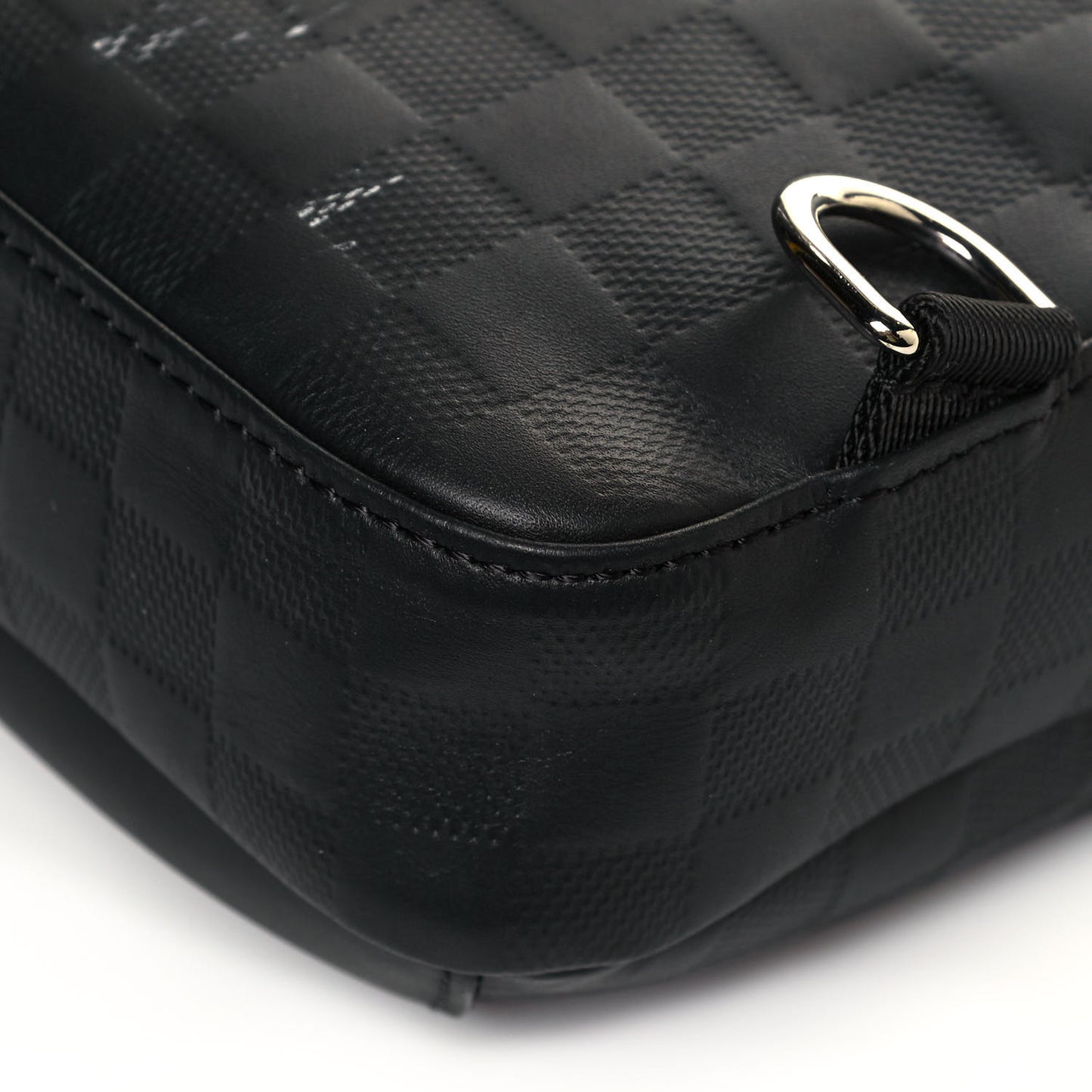 Damier Infini Avenue Sling Bag Onyx