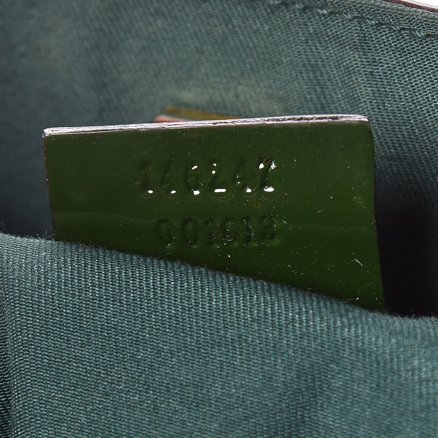 Shiny Guccissima Abbey D Ring Tote Green