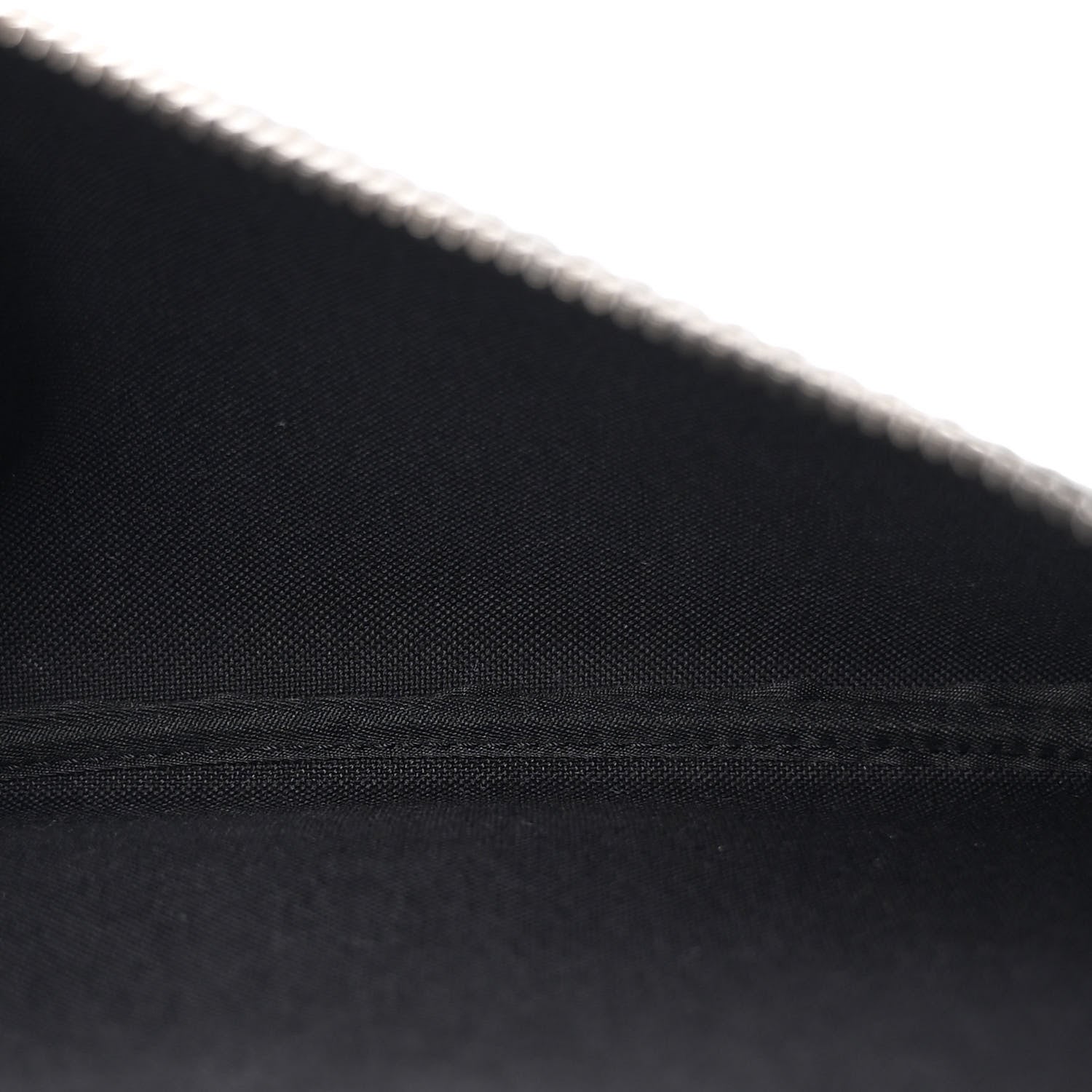 Louis Vuitton Reverse Monogram Eclipse Trio Messenger 6 of 9