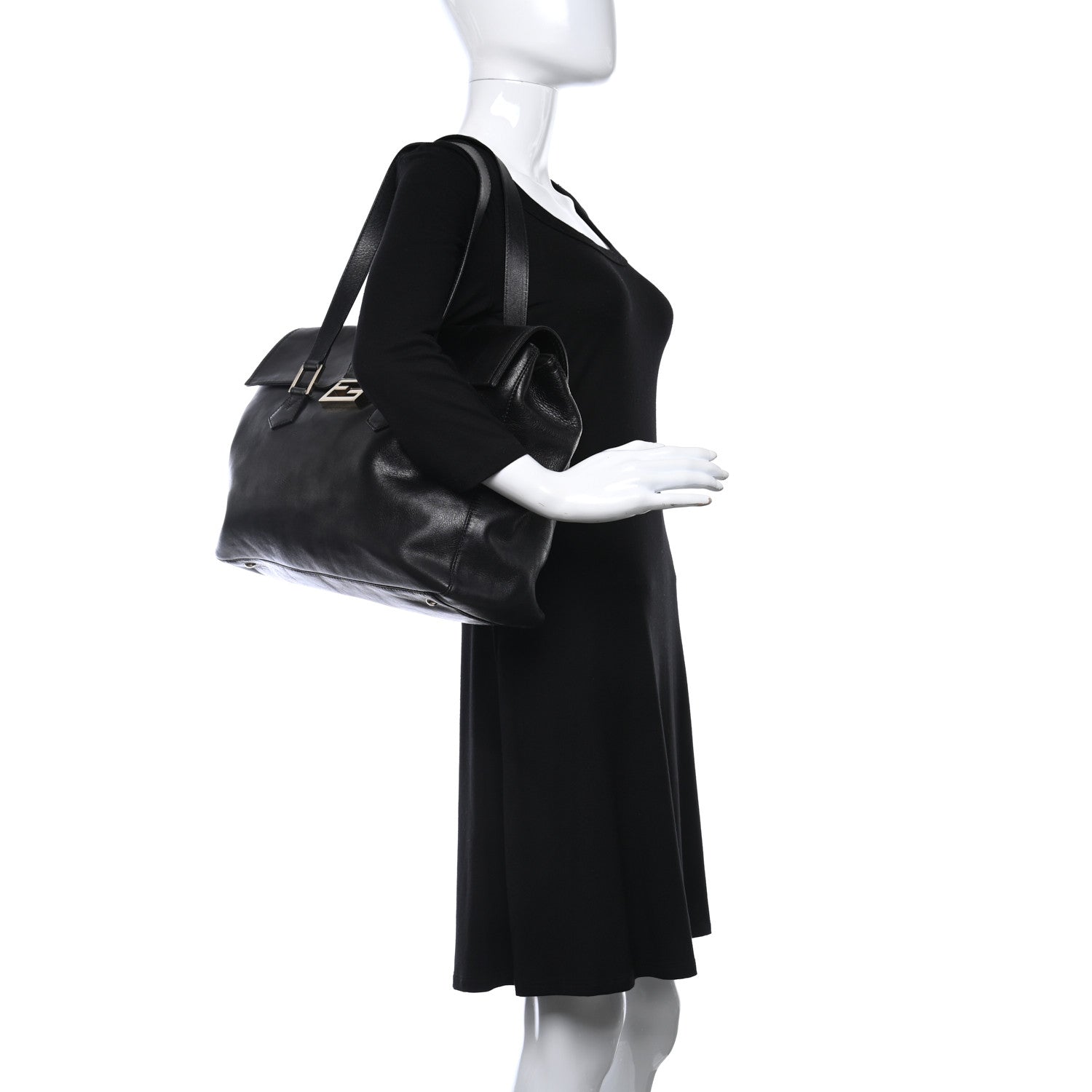 Fendi Vitello Acqua Baguette Satchel Black 2 of 10