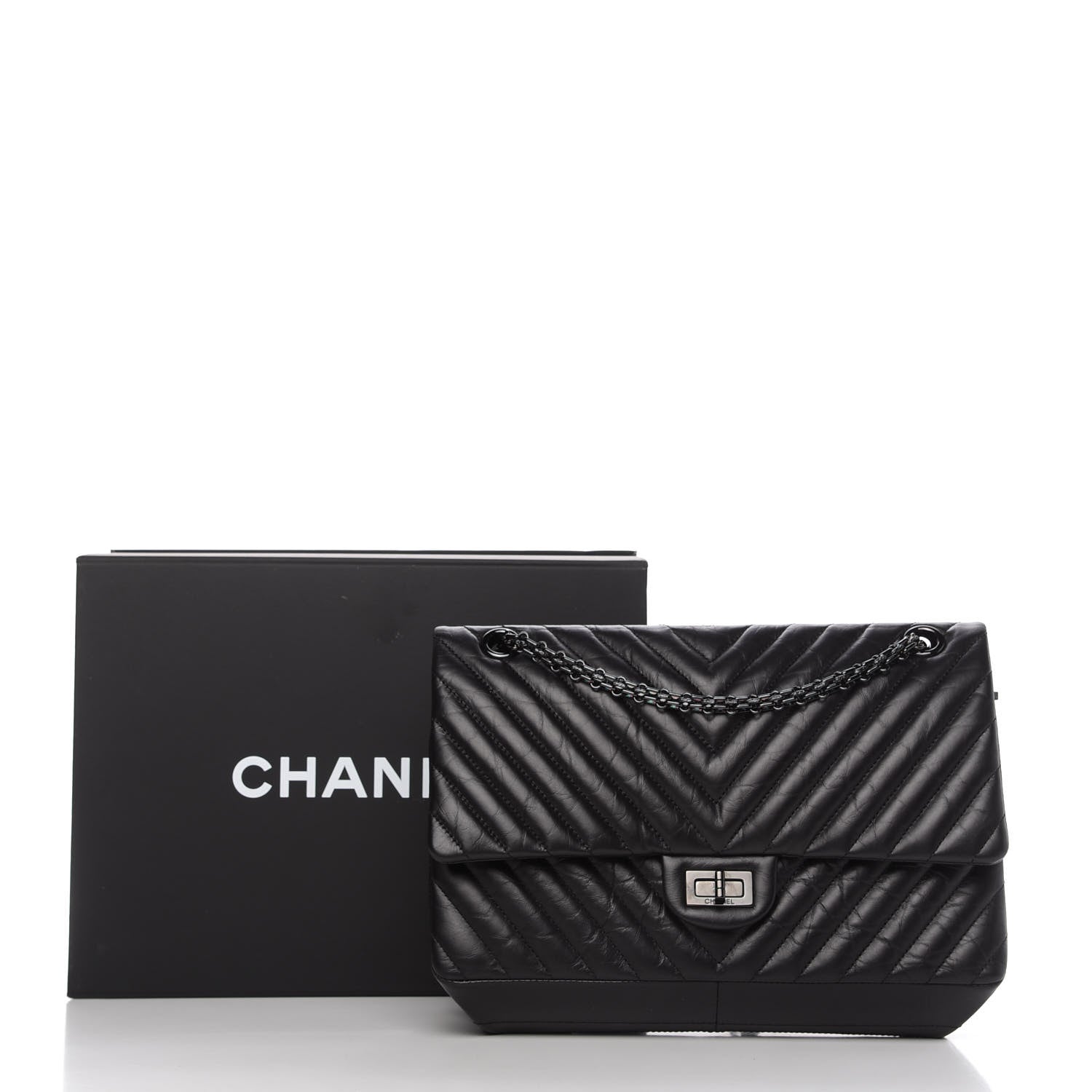 Chanel Aged Calfskin Chevron Quilted 2.55 Reissue 226 So Black 11 of 11