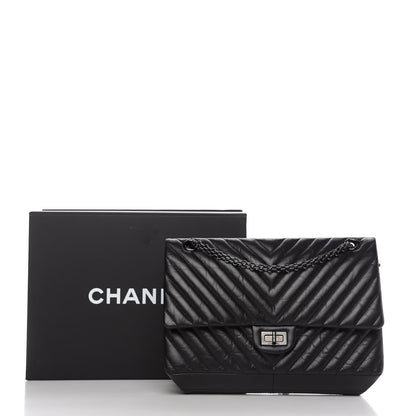 Chanel Aged Calfskin Chevron Quilted 2.55 Reissue 226 So Black 11 of 11