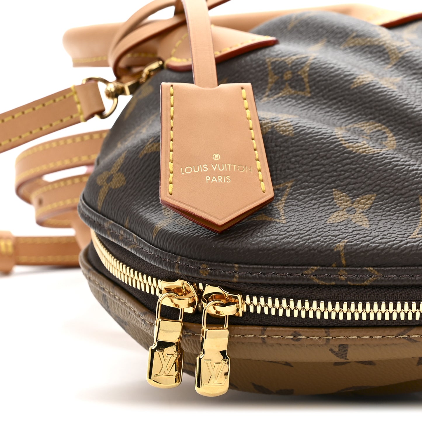 Reverse Monogram Venus NM