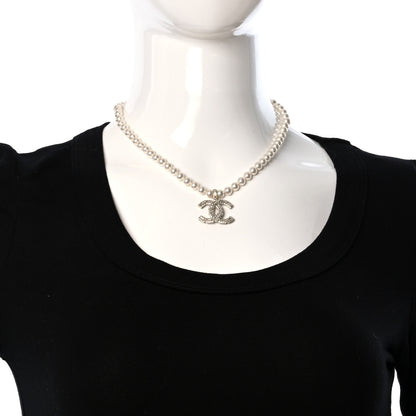Chanel Pearl Crystal Baguette CC Short Necklace Gold 2 of 4