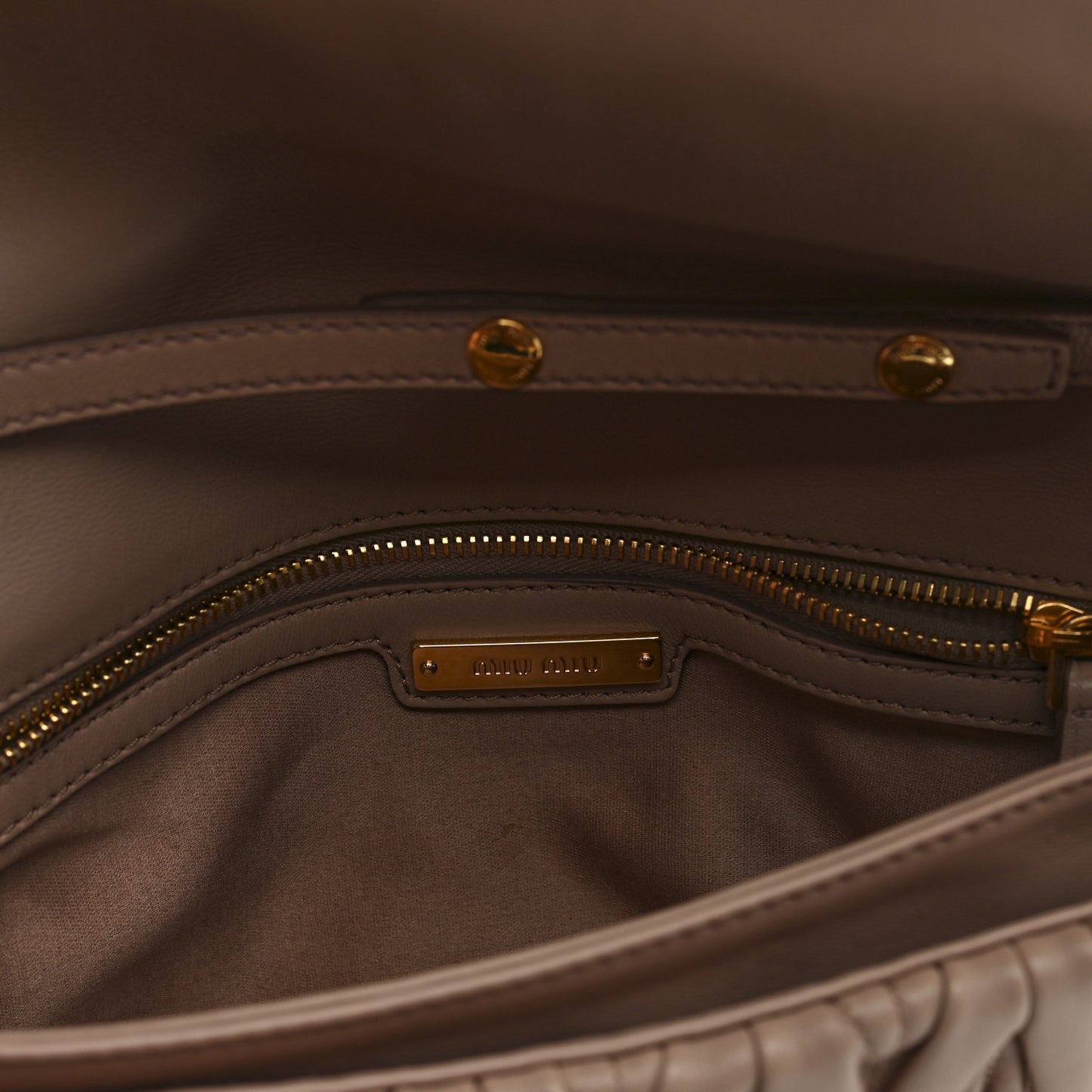 Nappa Matelasse Wallet On Chain Cammeo