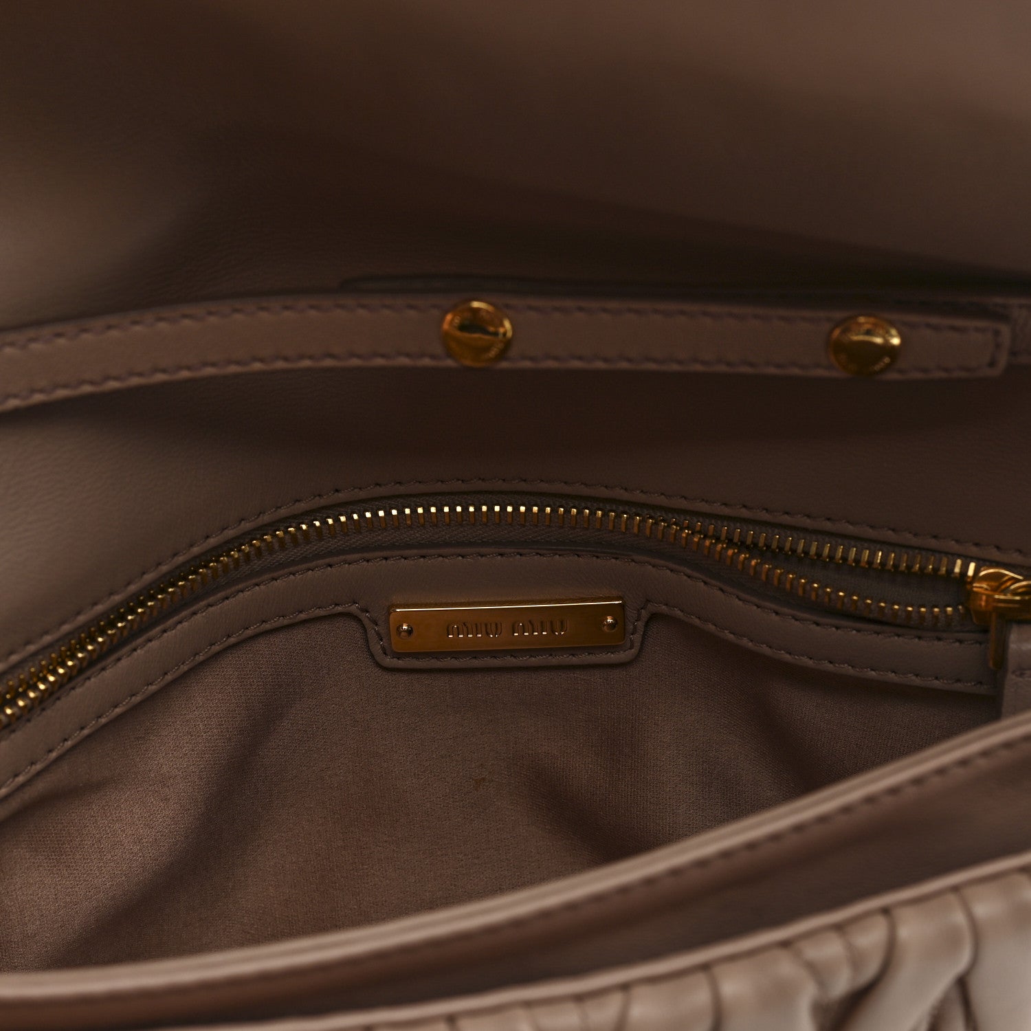 Miu Miu Nappa Matelasse Wallet On Chain Cammeo 6 of 9