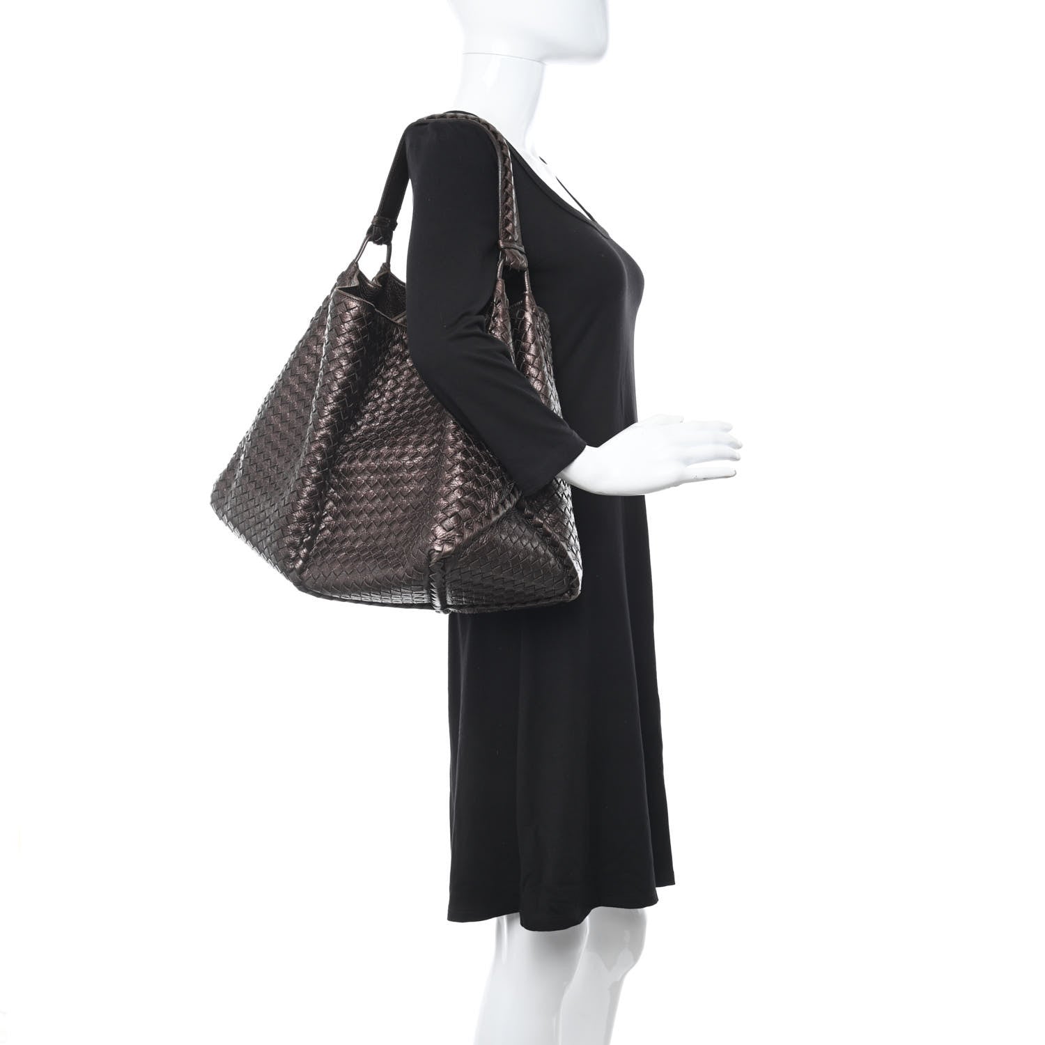Bottega Veneta Cervo Intrecciato Shoulder Bag Brown 2 of 22