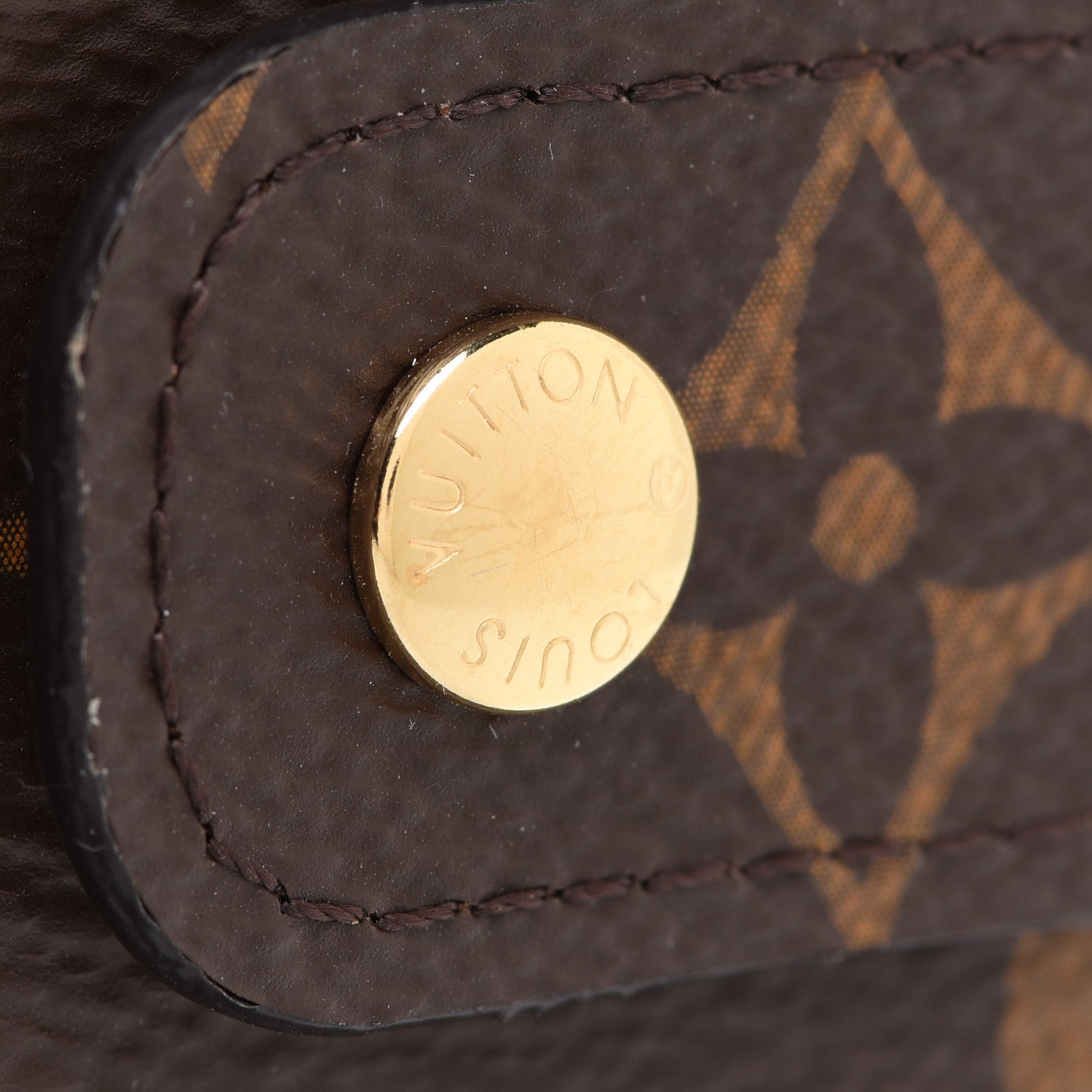 Louis Vuitton Monogram Medium Ring Agenda Cover 8 of 8