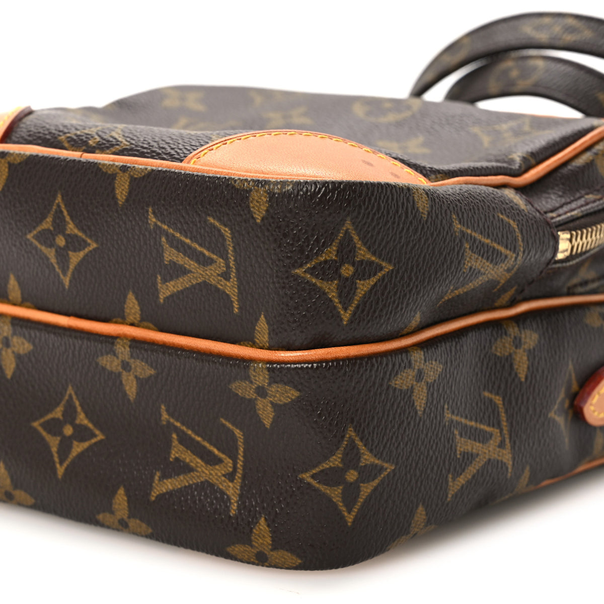 Monogram Amazone