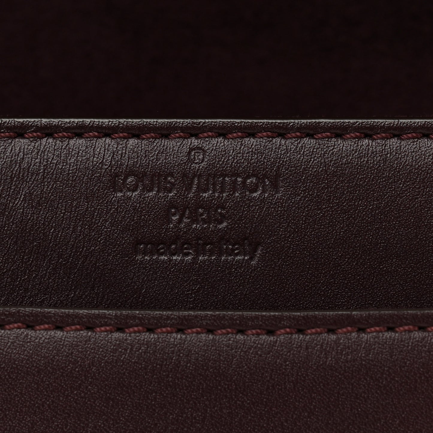 Calfskin Chain Louise GM Amarante