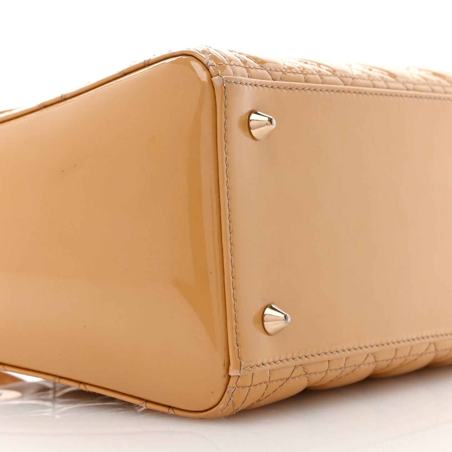 Patent Cannage Medium Lady Dior Beige