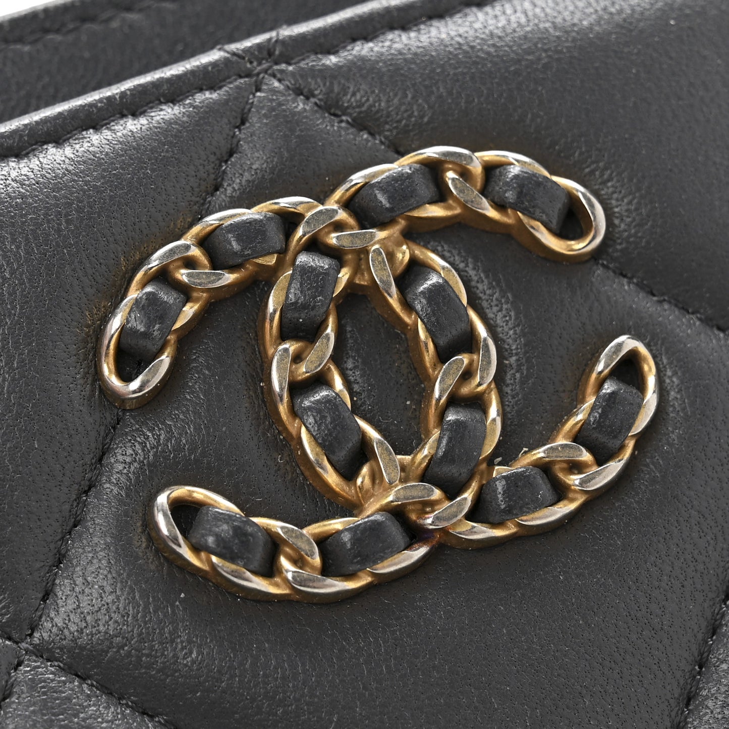 Lambskin Quilted Chanel 19 Card Holder Dark Grey