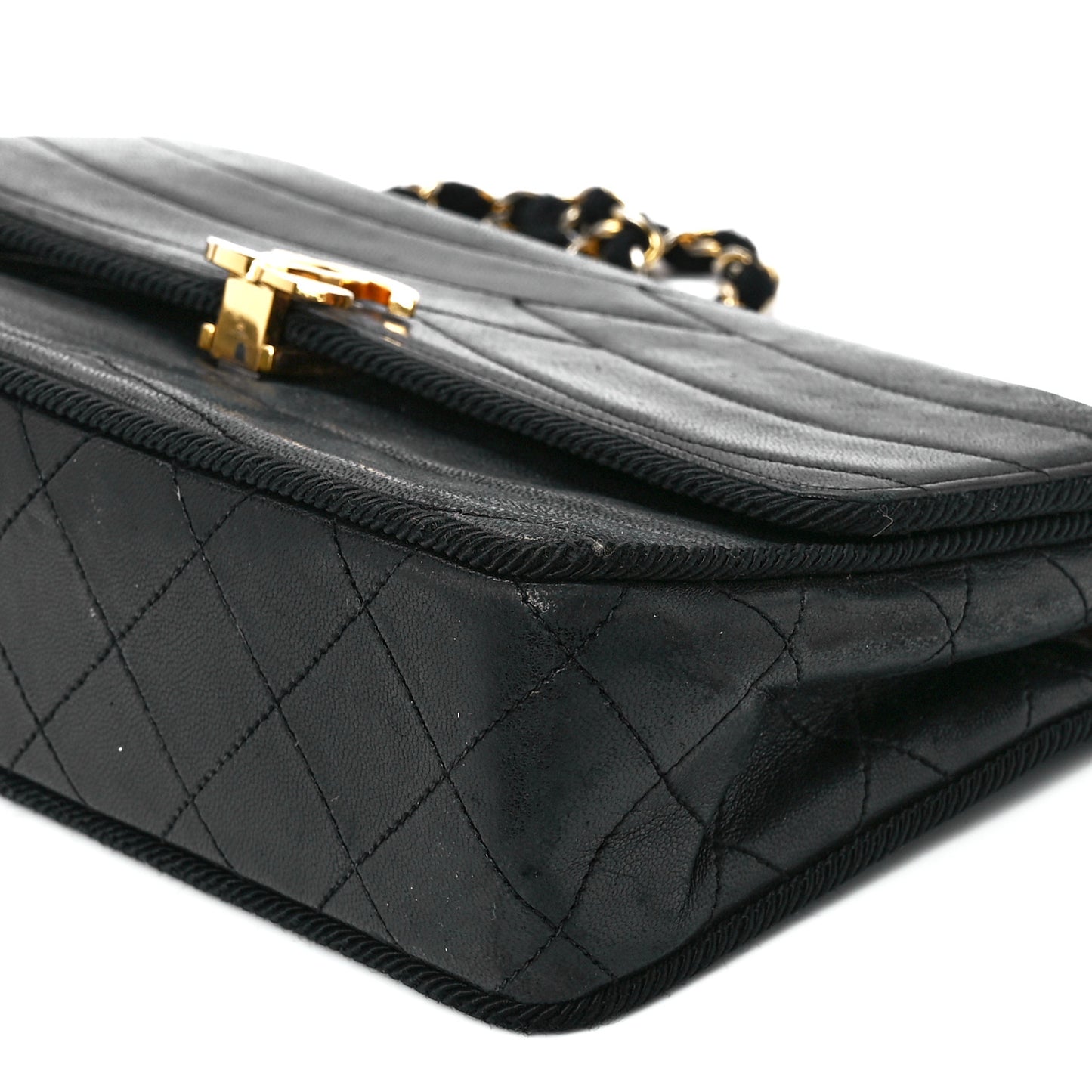 Lambskin Wavy Quilted Single Flap Black