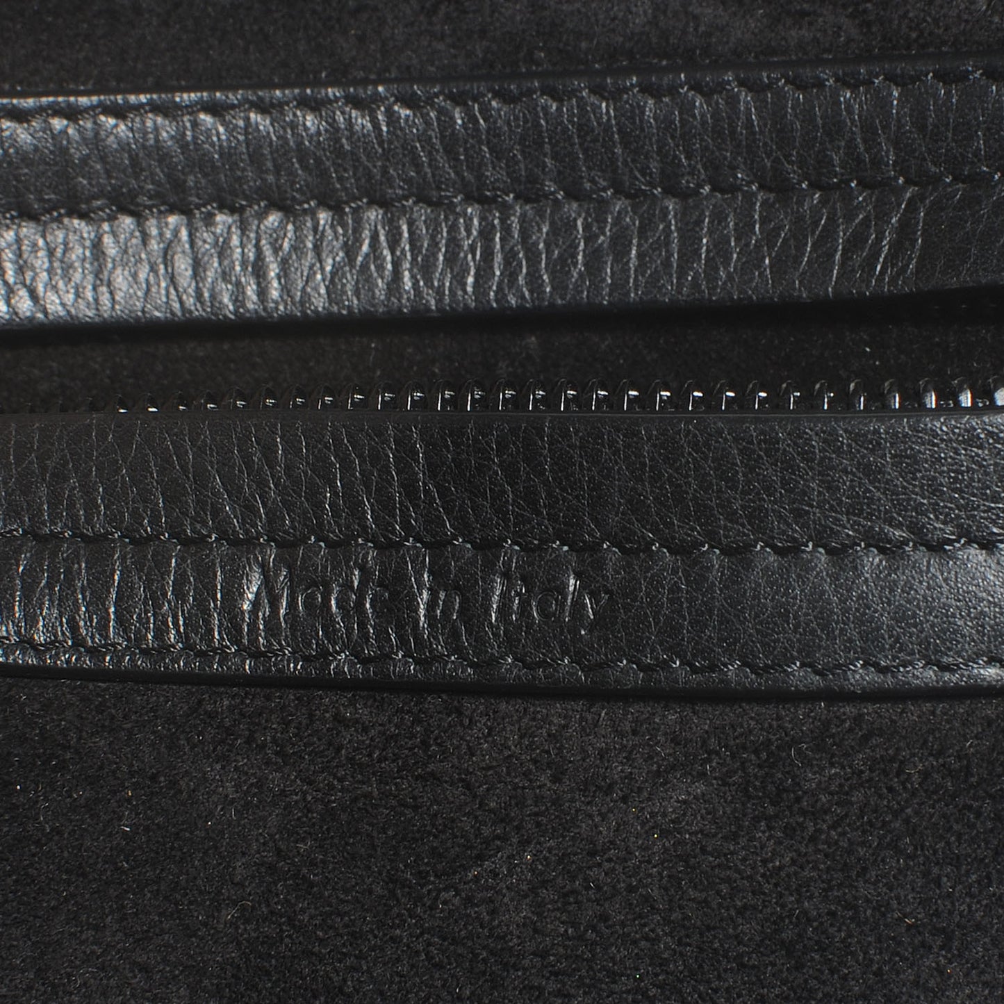 Drummed Leather Large Phantom Luggage Black